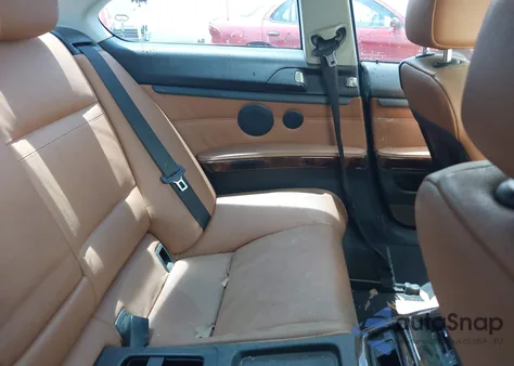 2008 BMW 328Xi из США, поврежденный, VIN WBAWV53548P078863